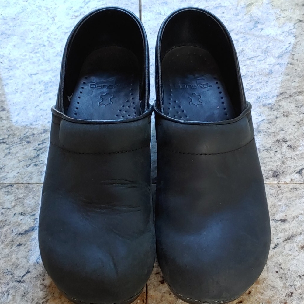 COPY - Dansko Professional Clog Black Sz 40